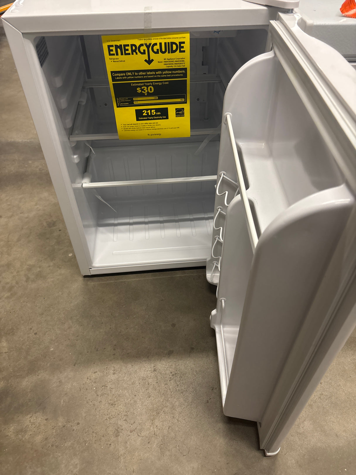 2.6 cu. ft. Mini Fridge in White without Freezer