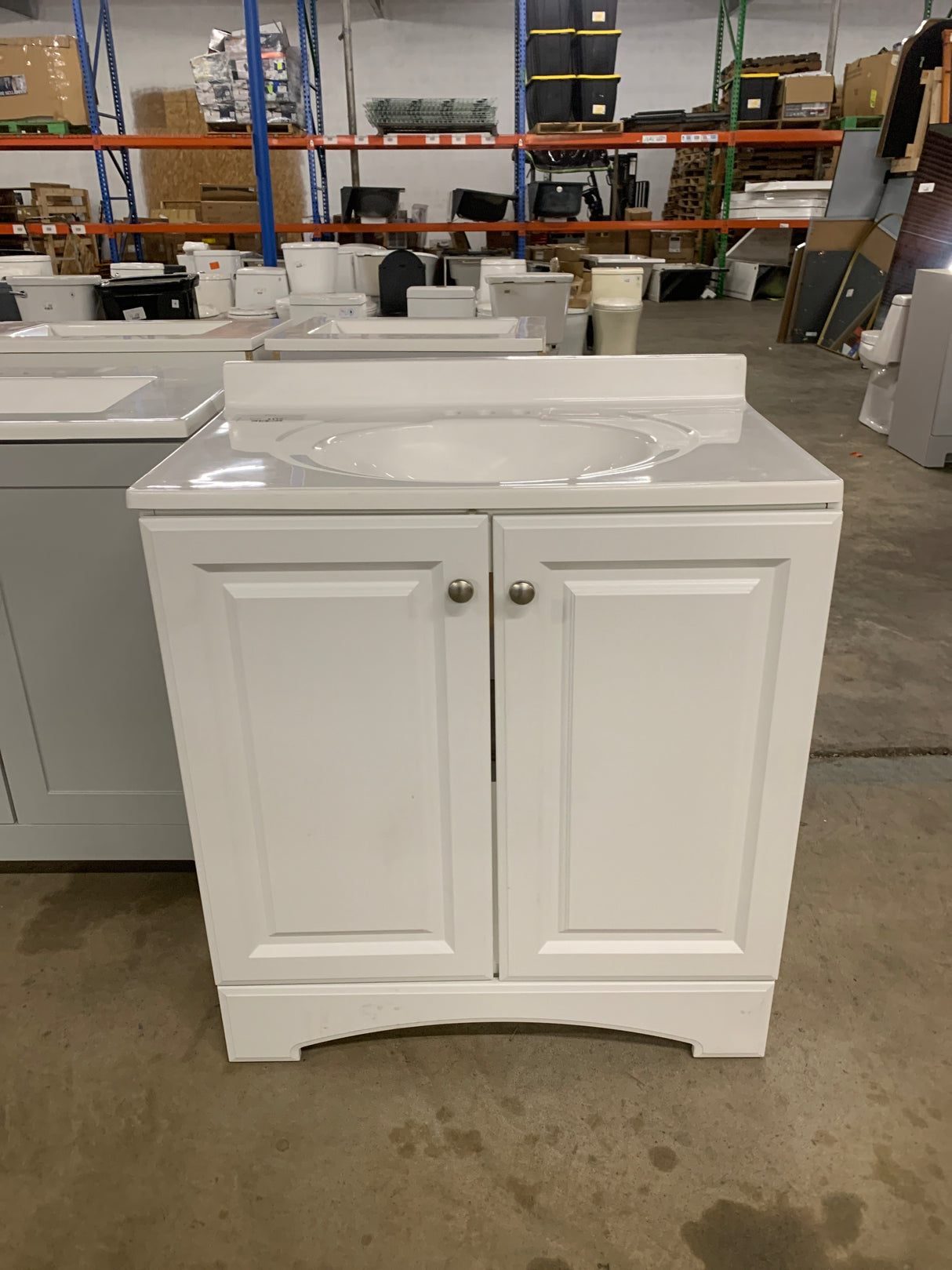 31 in. Single Sink White Bath Vanity with White Cultured Marble Top (Assembled)