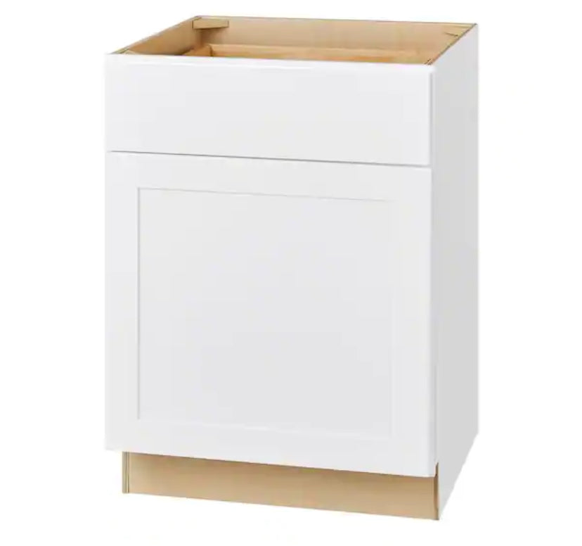 Avondale Shaker Alpine White Quick Assemble Plywood 24 in Base Kitchen Cabinet (24 in W x 24 in D x 34.5 in H)