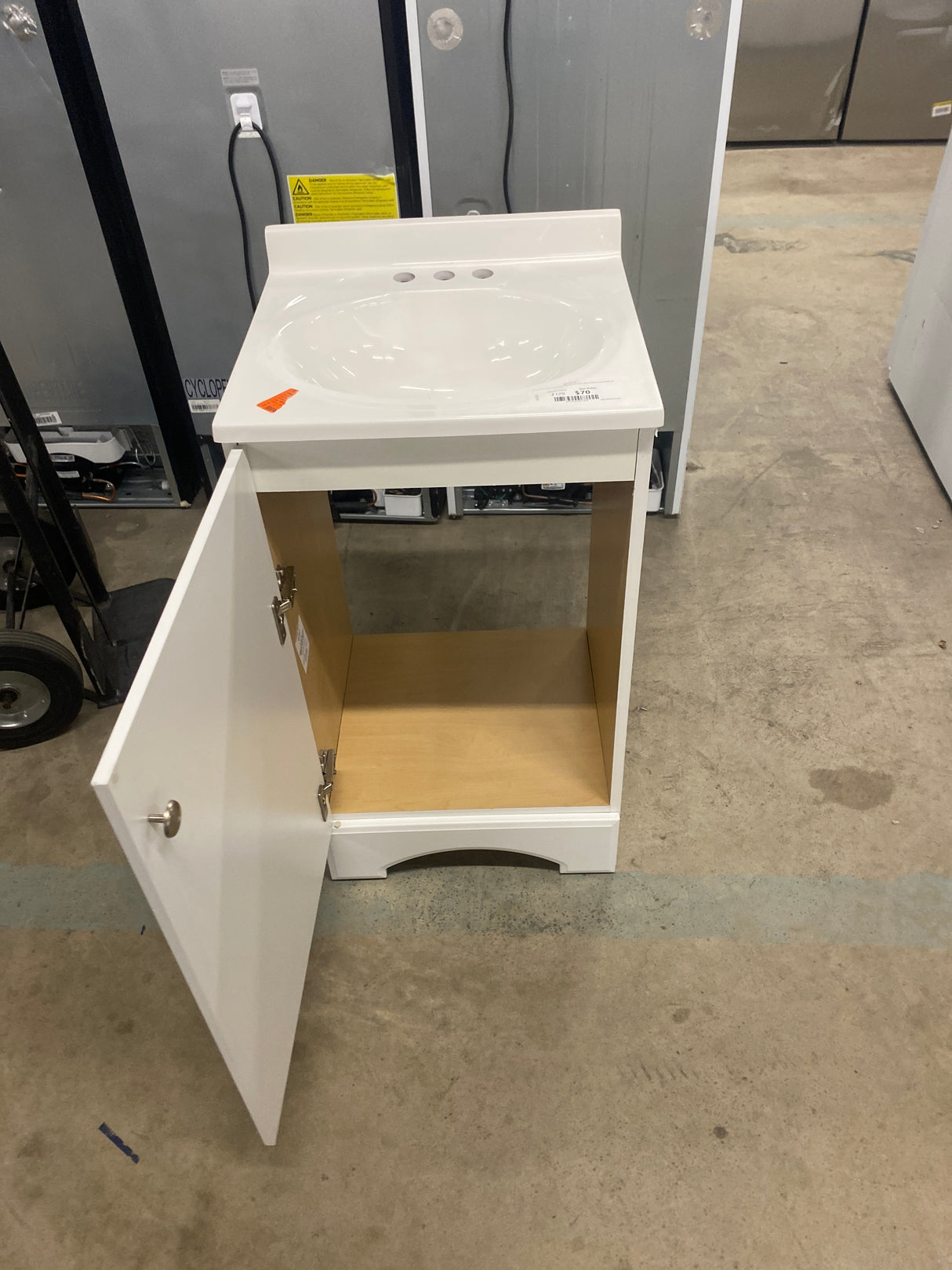 19 in. W x 18 in. D x 34 in. H Single Sink Freestanding Bath Vanity in White with White Cultured Marble Top