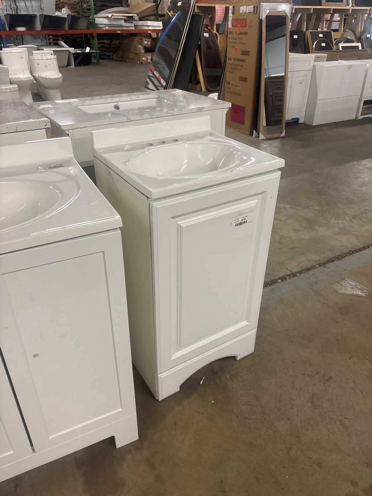 19 in. W x 18 in. D x 34 in. H Single Sink Freestanding Bath Vanity in White with White Cultured Marble Top