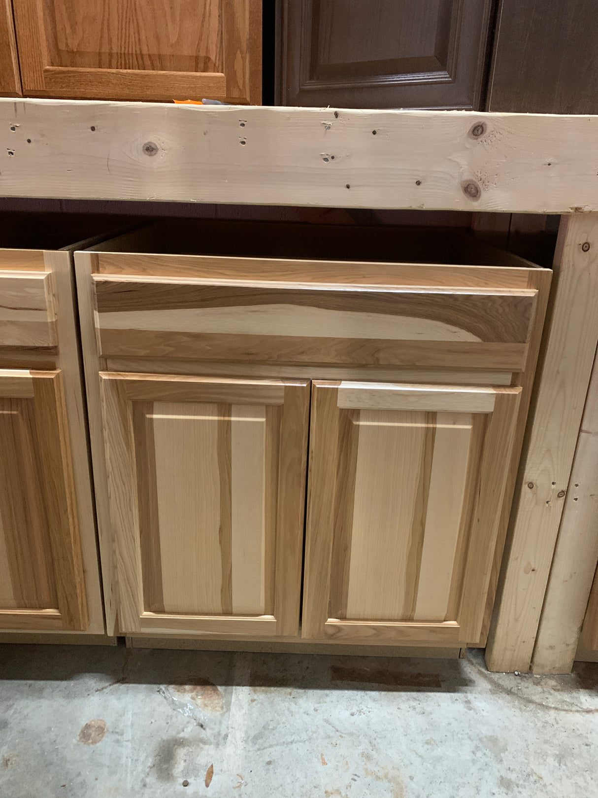 Hampton 30 in. W x 24 in. D x 34.5 in. H Assembled Base Kitchen Cabinet in Natural Hickory with Drawer Glides