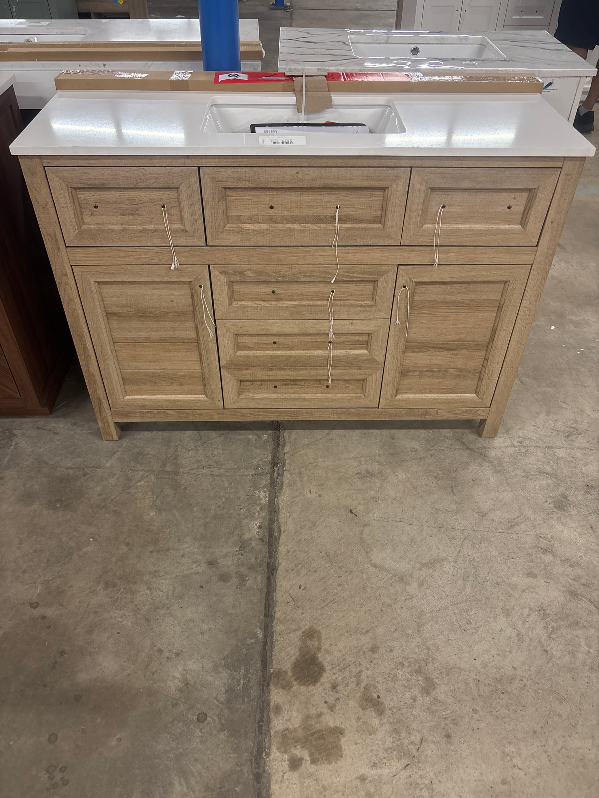 Hanna 48 in. W x 19 in. D x 34 in. H Single Sink Bath Vanity in Weathered Tan with White Engineered Stone Top