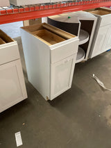 Courtland 15 in. W x 24 in. D x 34.5 in. H Assembled Shaker Base Kitchen Cabinet in Polar White