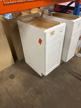 Avondale Shaker Alpine White Quick Assemble Plywood 15 in Base Kitchen Cabinet (15 in W x 24 in D x 34.5 in H)