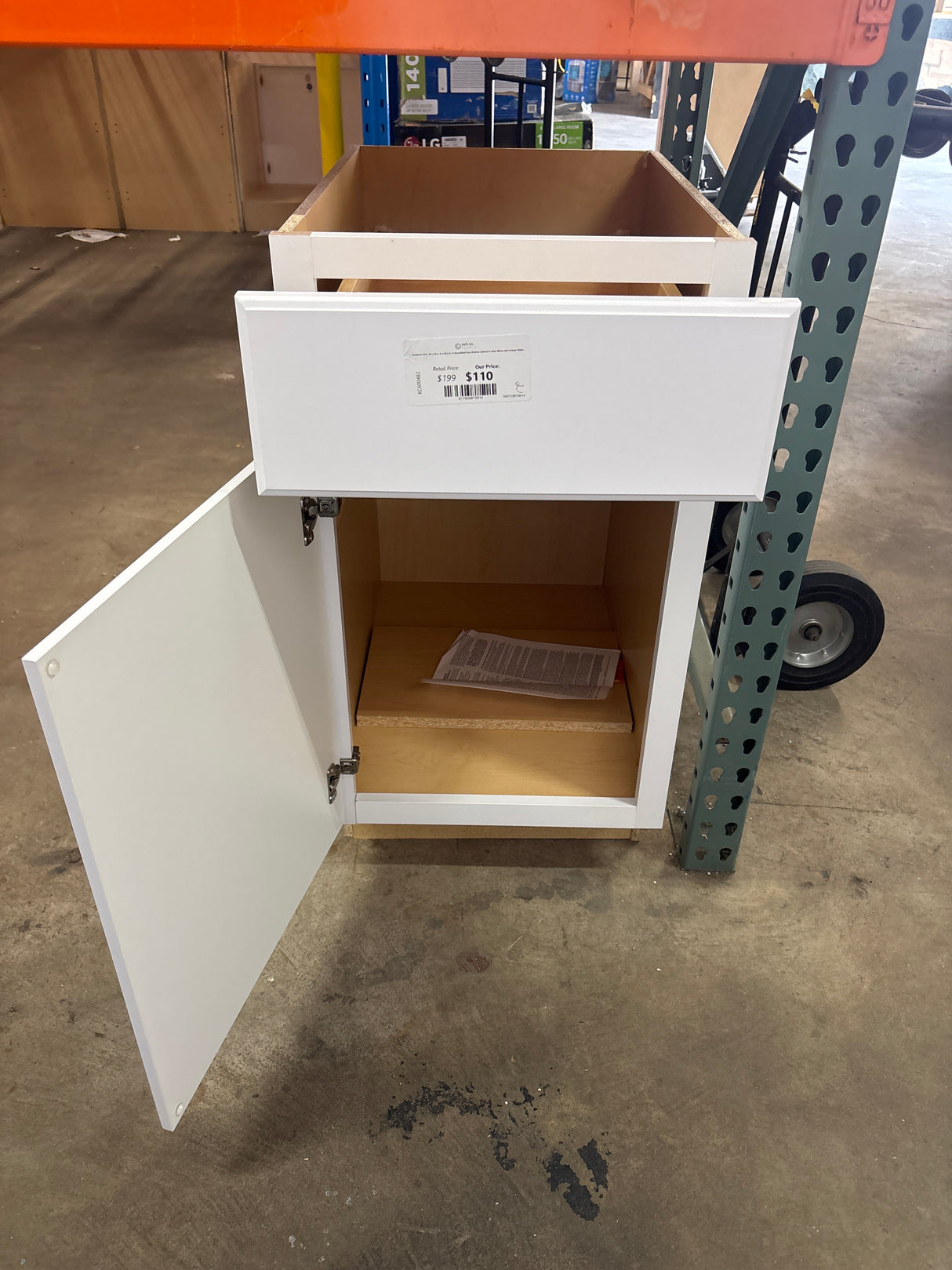 Hampton 18 in. W x 24 in. D x 34.5 in. H Assembled Base Kitchen Cabinet in Satin White with Drawer Glides