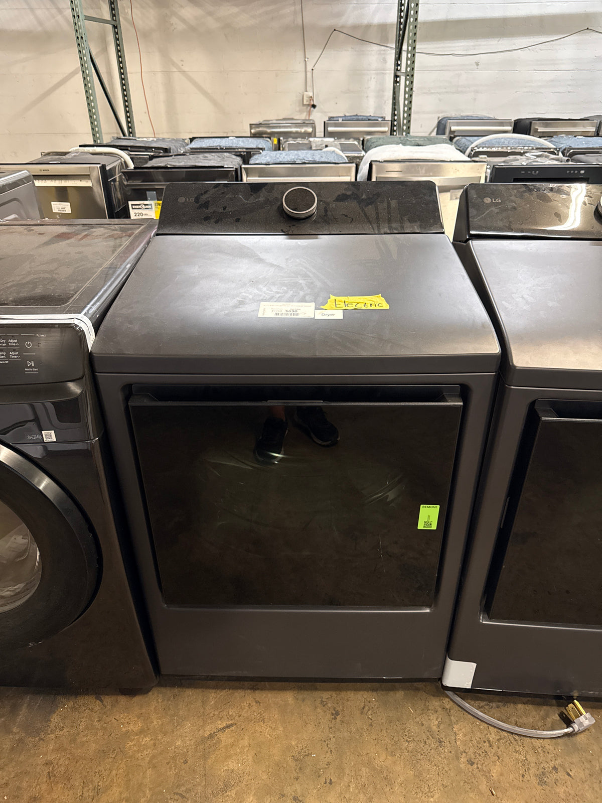 LG 7.3 cu. ft. Rear Control ELECTRIC Dryer with AI Sensing and TurboSteam