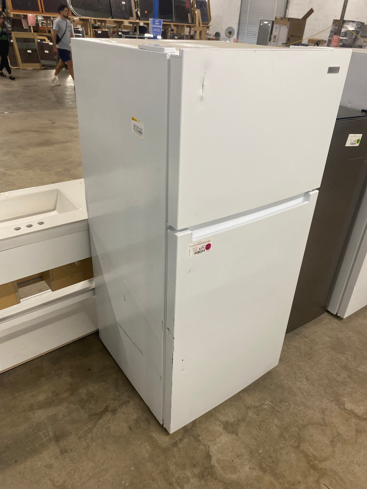 14.2 cu. ft. Top Freezer Refrigerator in White