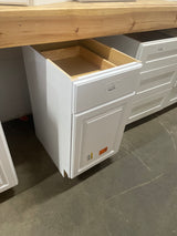Hampton 18 in. W x 24 in. D x 34.5 in. H Assembled Base Kitchen Cabinet in Satin White with Drawer Glides