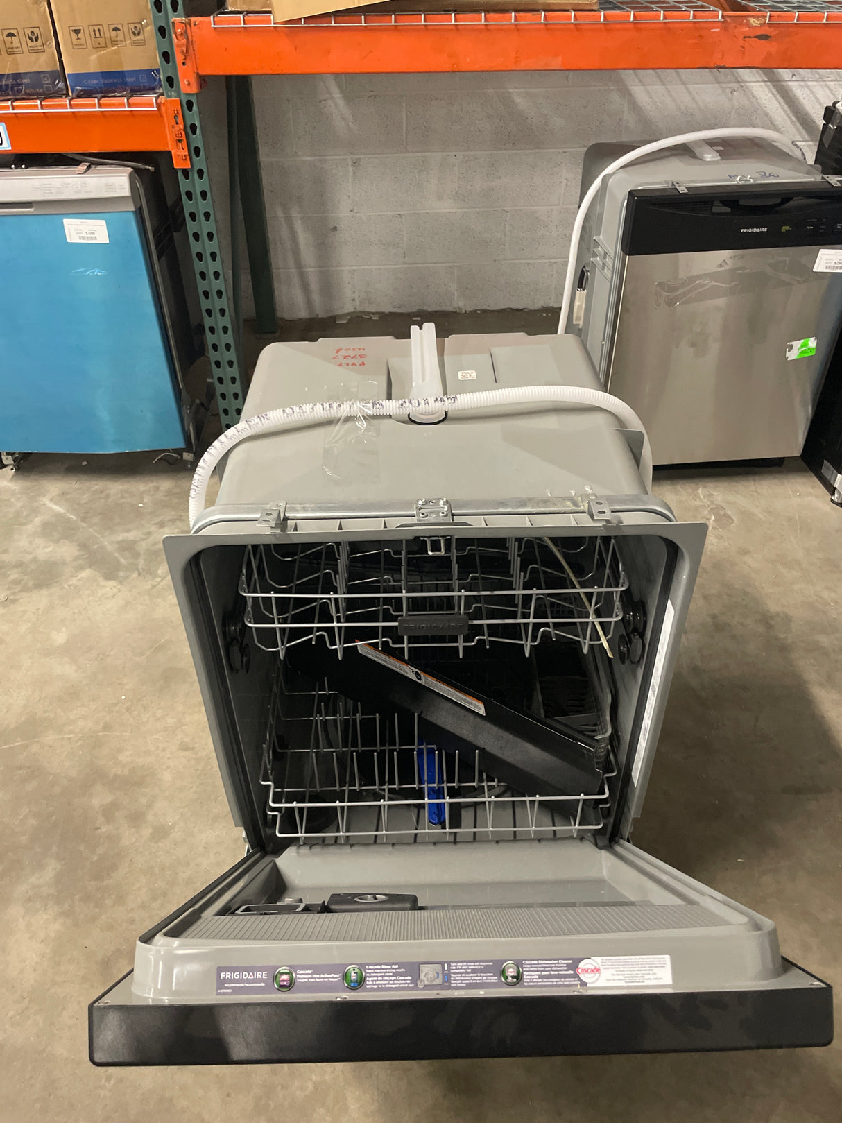 24 in. Front Control Smart Built-In Tall Tub 62 dBA Dishwasher in Stainless Steel