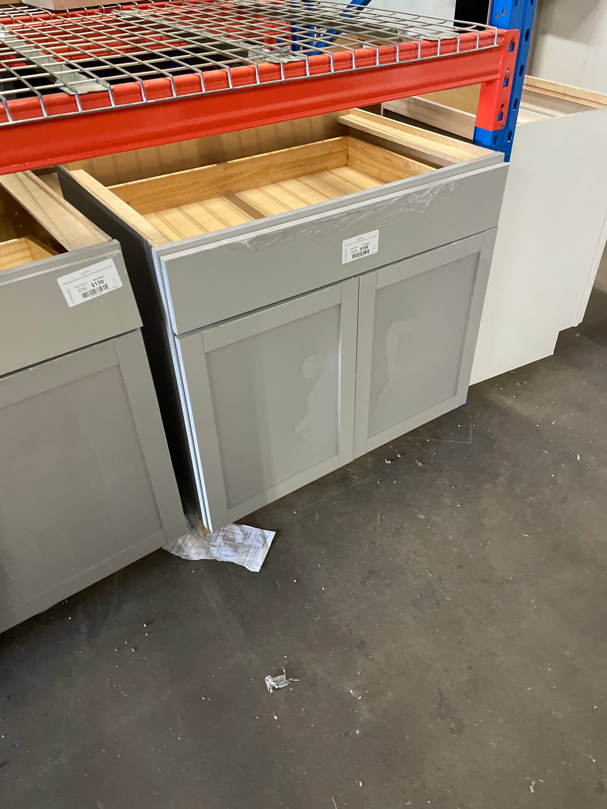 Courtland 36 in. W x 24 in. D x 34.5 in. H Assembled Shaker Base Kitchen Cabinet in Sterling Gray