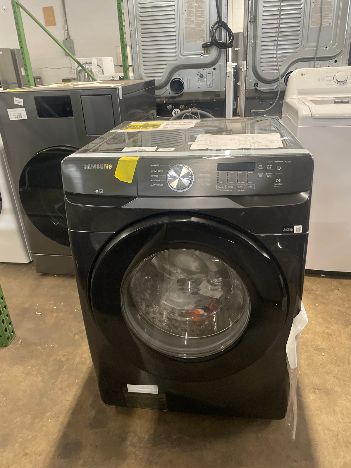 Samsung 4.5 cu. ft. Front Load Washer with Vibration Reduction Technology+