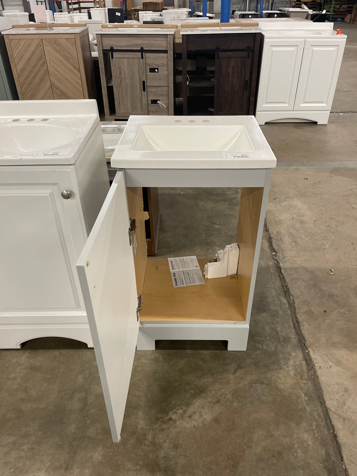 19 in. Single Sink Pearl Gray Bath Vanity with White Cultured Marble Top (Assembled)