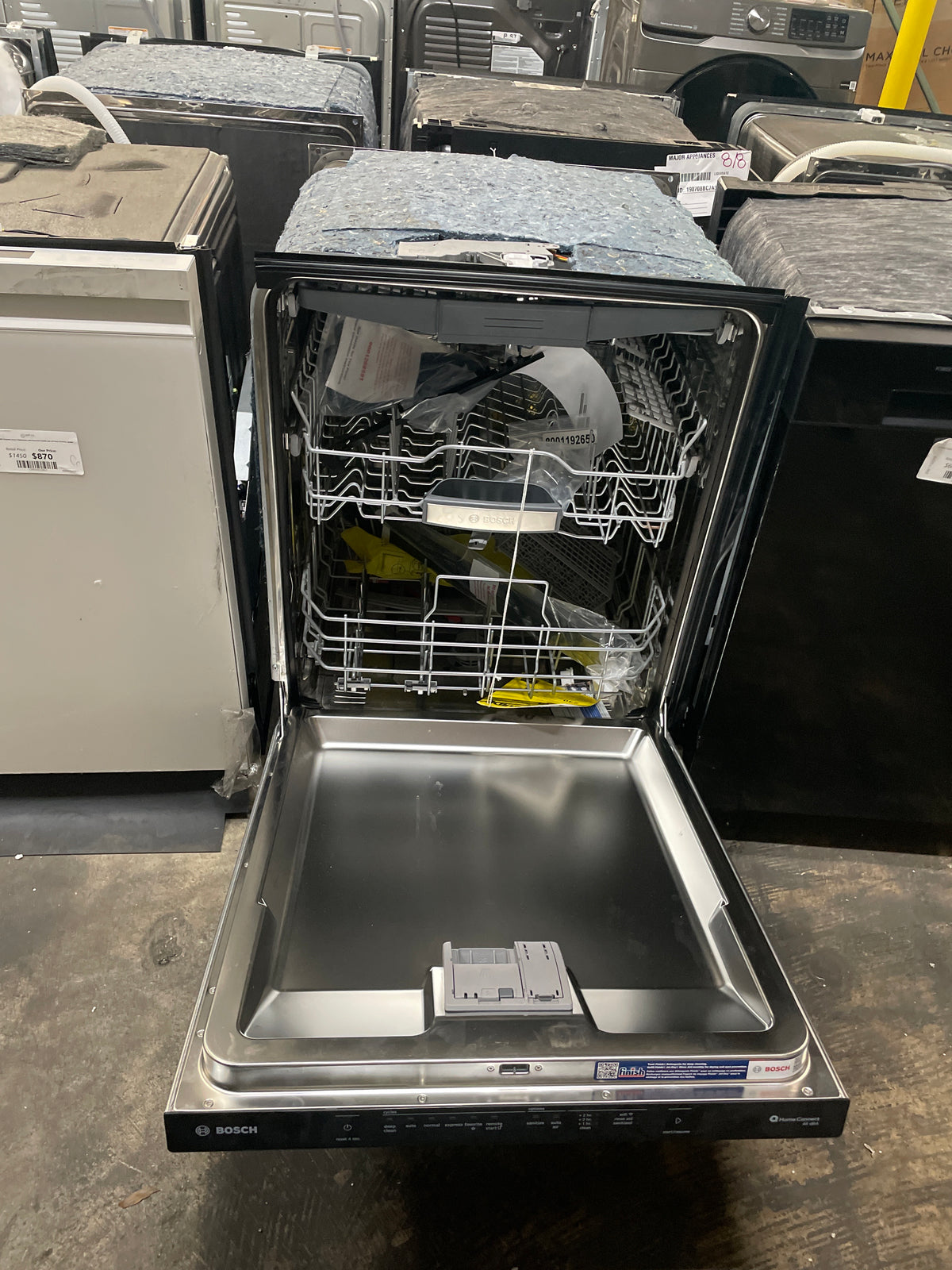 Bosch 500 Series Top Control Dishwasher with AutoAir and TimeLight, 44dBA