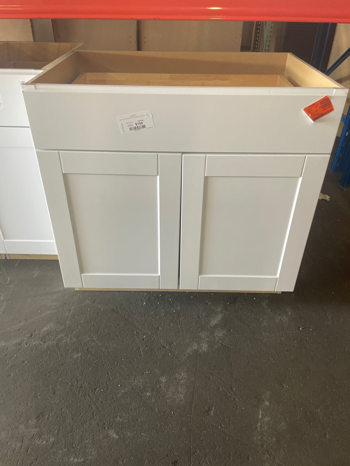 Shaker Satin White Stock Assembled Base Kitchen Cabinet with Ball-Bearing Drawer Glides (36 in. x 34.5 in. x 24 in.)
