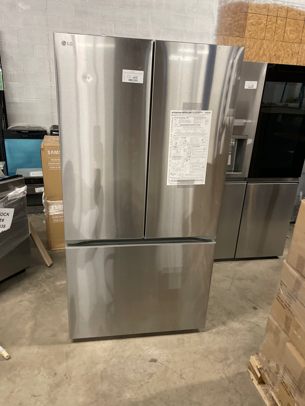 LG 26.5 cu. ft. Smart Counter-Depth MAX French Door Refrigerator
