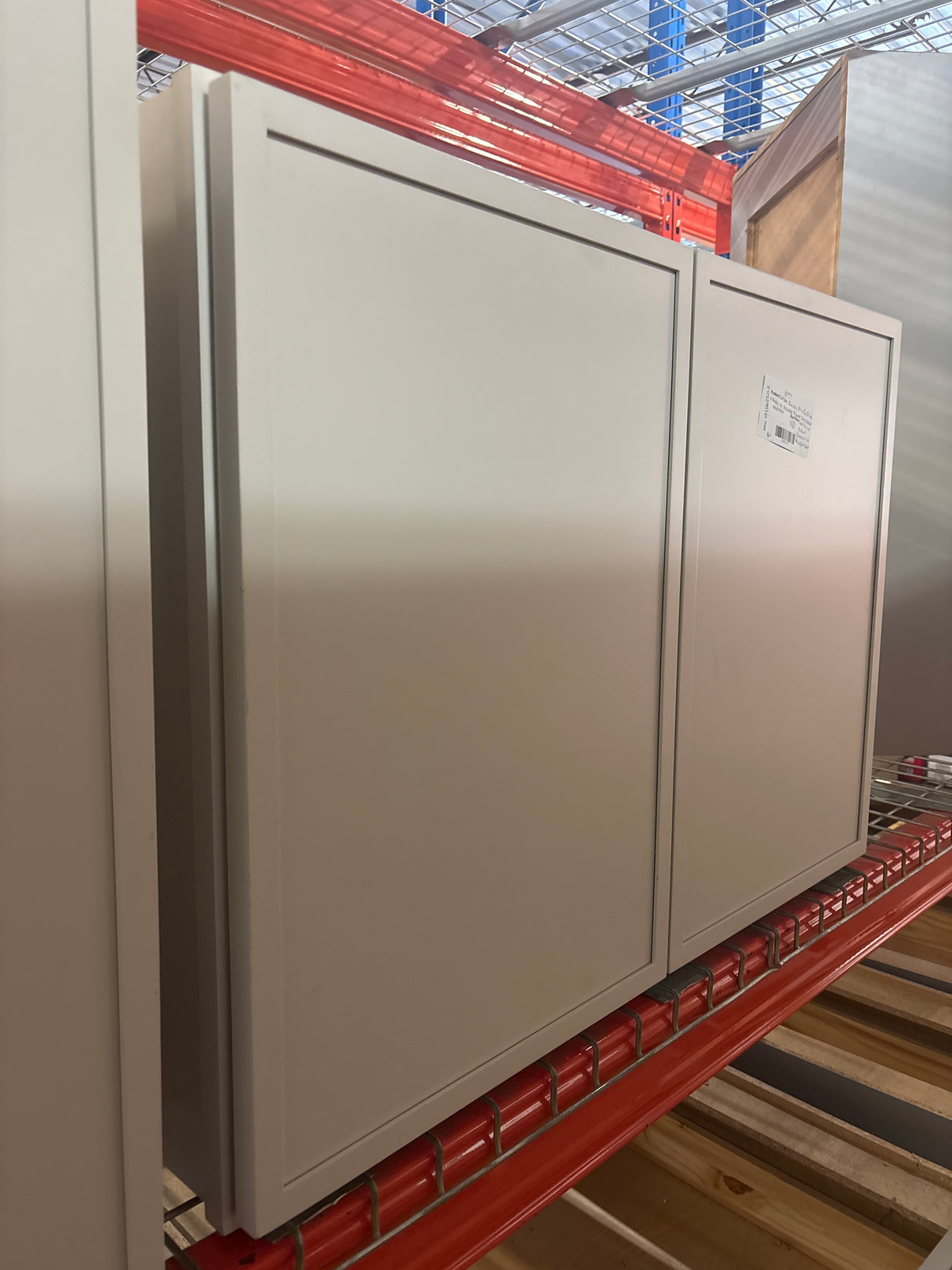 Leyton 33 in. W x 24 in. D x 24 in. H Ready to Assemble Plywood Slim Shaker Wall Bridge Kitchen Cabinet in Antique White