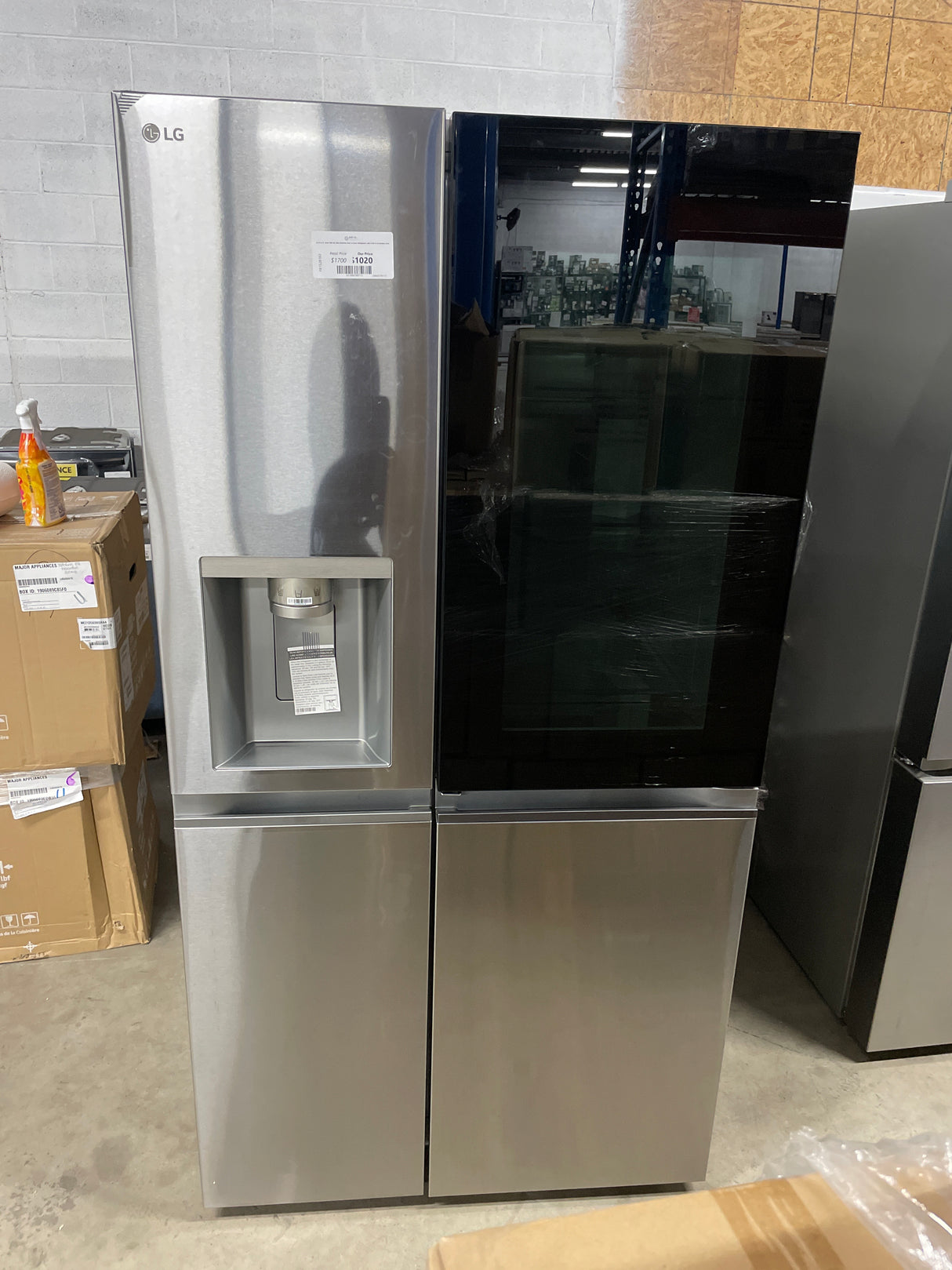 LG 27 cu.ft. Smart Side-By-Side InstaView Door-in-Door Refrigerator with Craft Ice in Stainless Steel