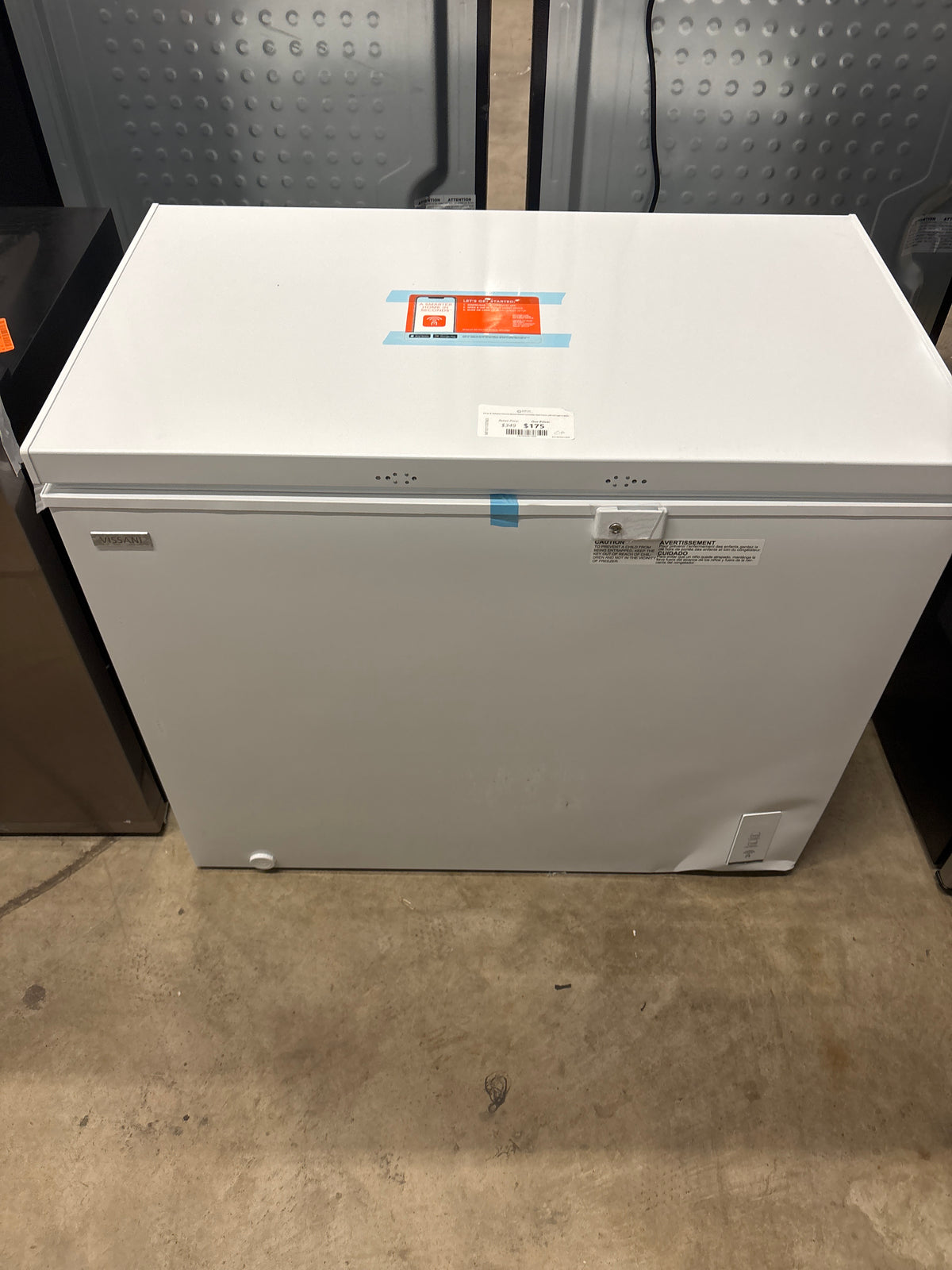 8.8 cu. ft. Hubspace Powered Manual Defrost Convertible Chest Freezer with LED Light in White