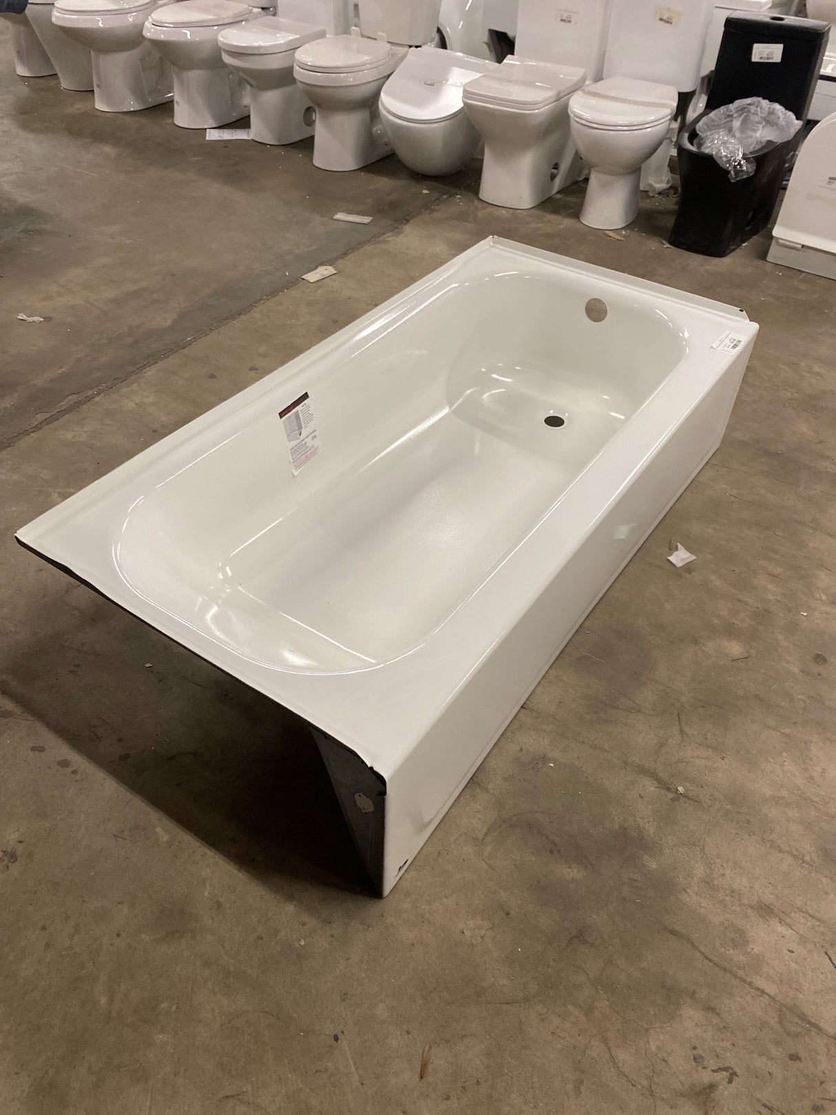 Aloha 60 in. Right Drain Rectangular Alcove Soaking Bathtub in White