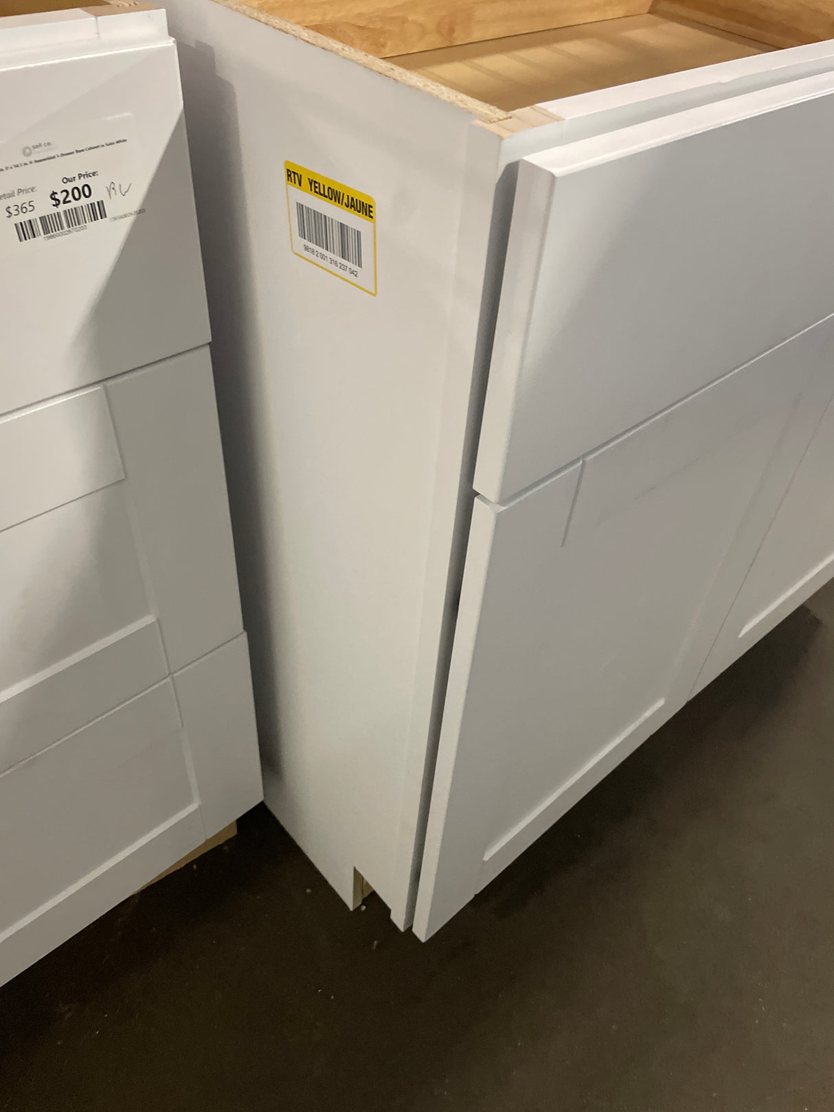 Shaker 36 in. W x 24 in. D x 34.5 in. H Assembled Base Cabinet in Satin White