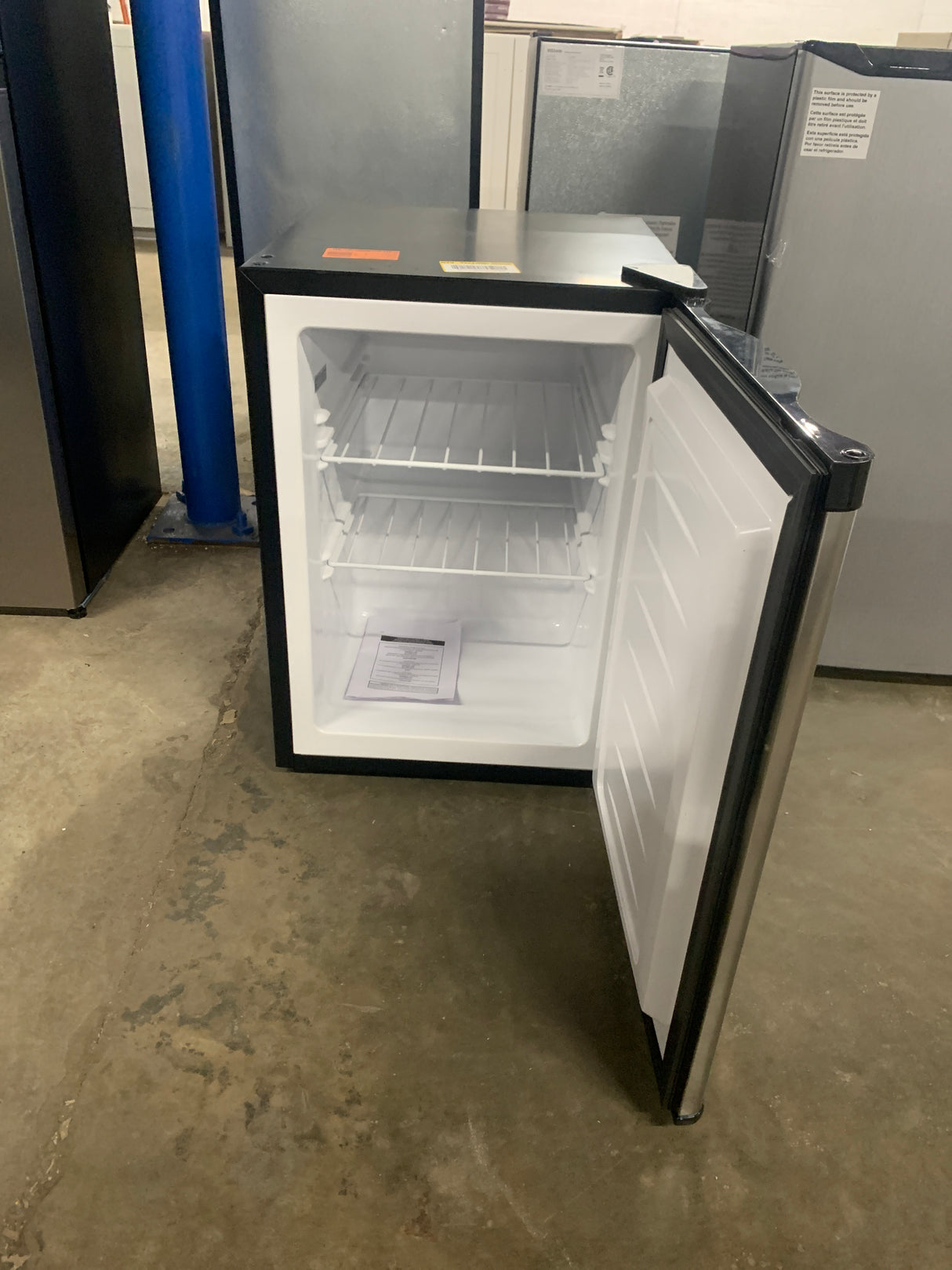 2.1 cu. ft. Upright Freezer Manual Defrost with Adjustable Feet in Silver