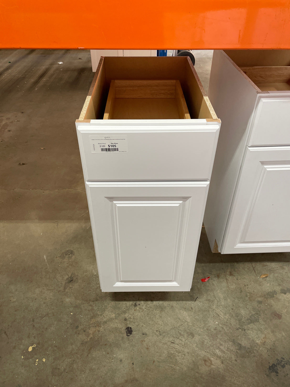 Hampton 15 in. W x 24 in. D x 34.5 in. H Assembled Base Kitchen Cabinet in Satin White with Drawer Glides