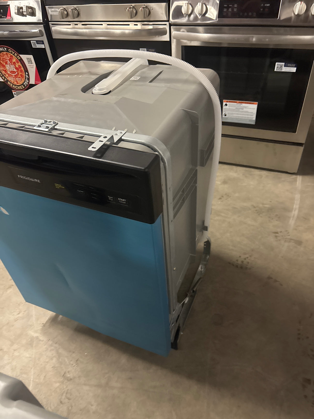 24 in. Front Control Smart Built-In Tall Tub 62 dBA Dishwasher in Stainless Steel