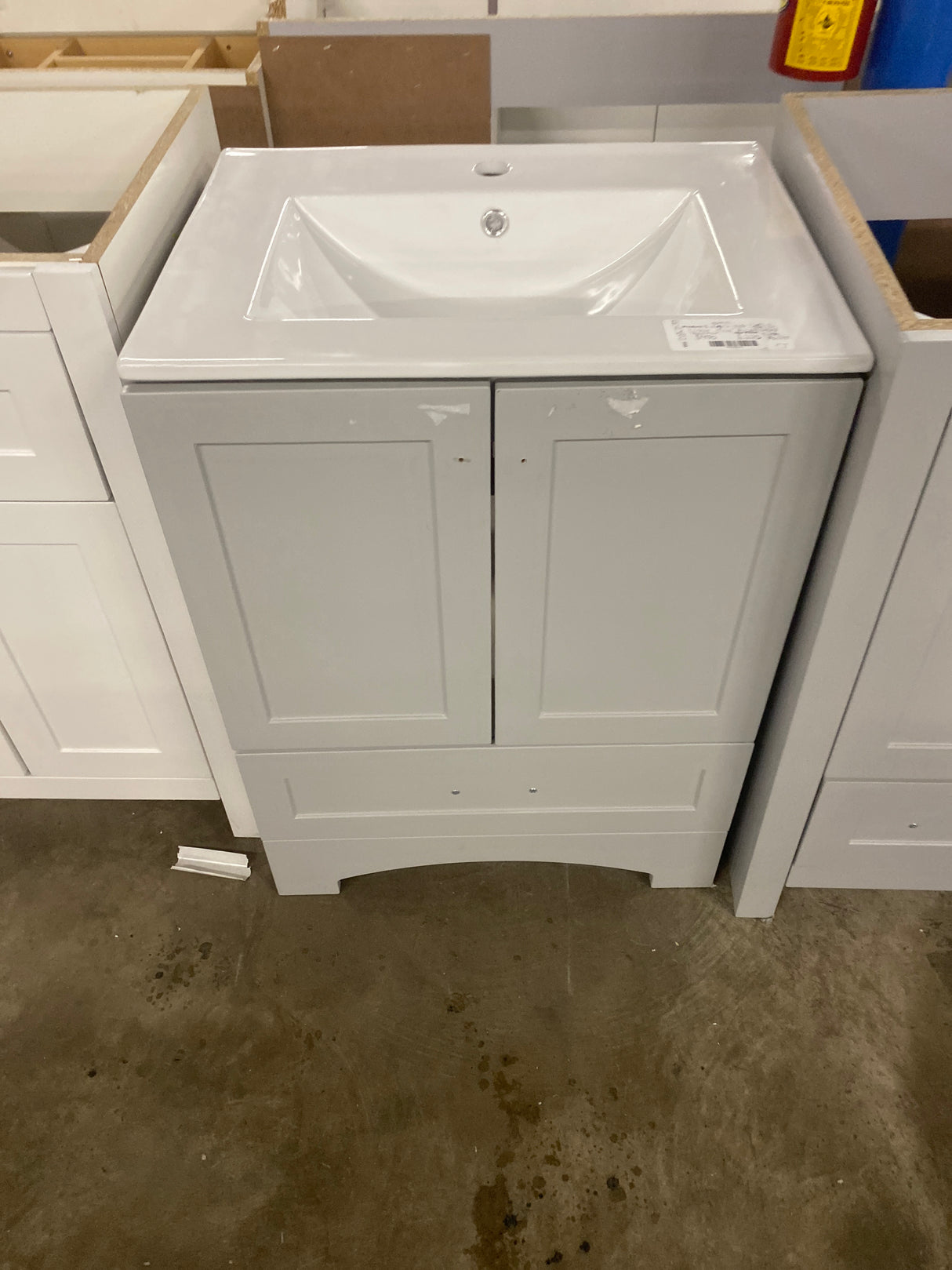 Lancaster 25 in. Single Sink Pearl Gray Bath Vanity with Top