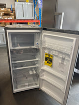 LG 6.0 cu. ft. Single Door Refrigerator with Inverter Compressor and Pocket Handle in Platinum Silver