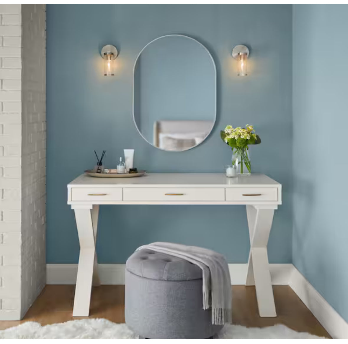 Medium Modern Oval Silver Framed Mirror (22 in. W x 32 in. H)