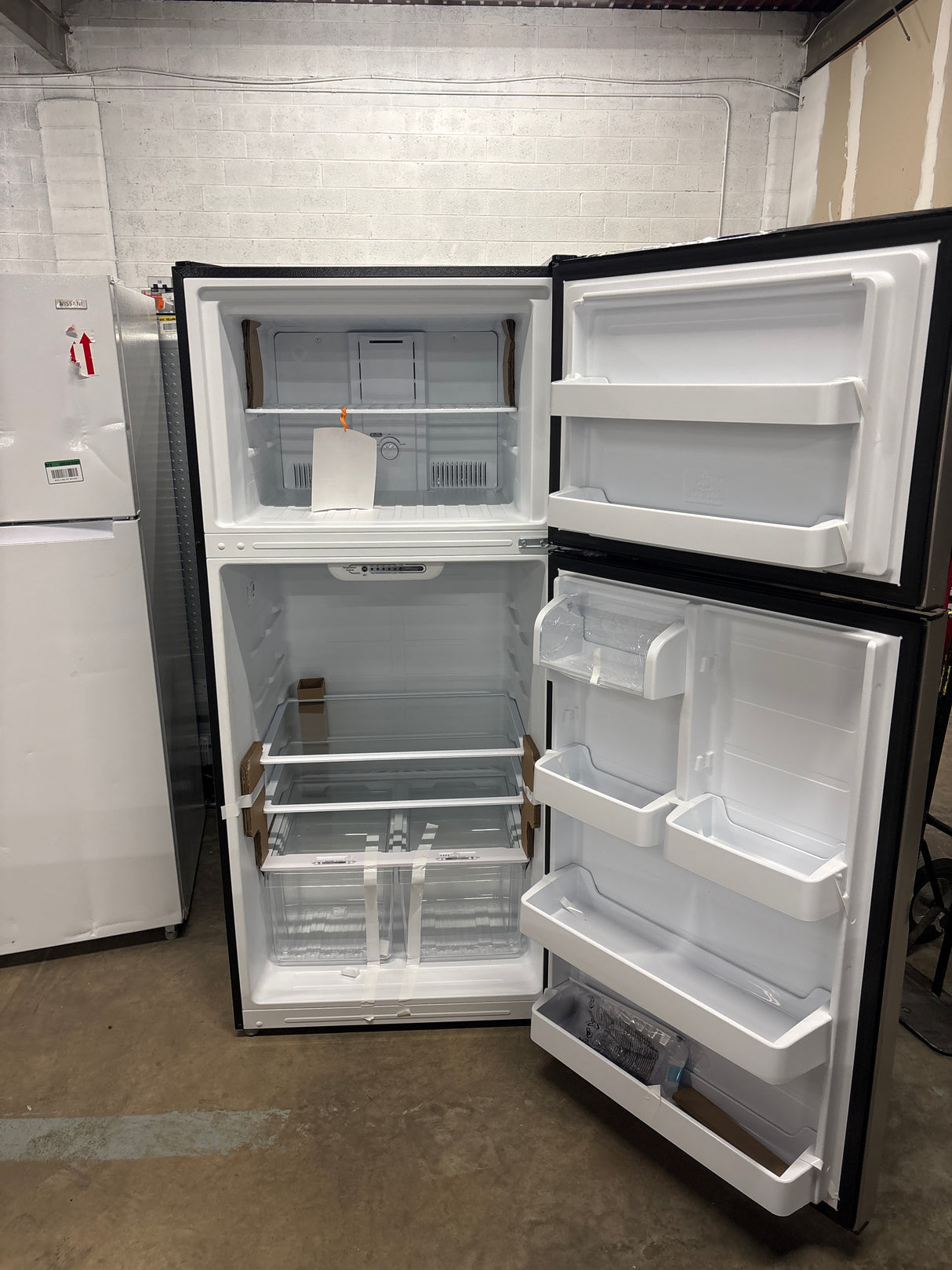 18 cu. ft. Top Freezer Refrigerator in Stainless Steel Look