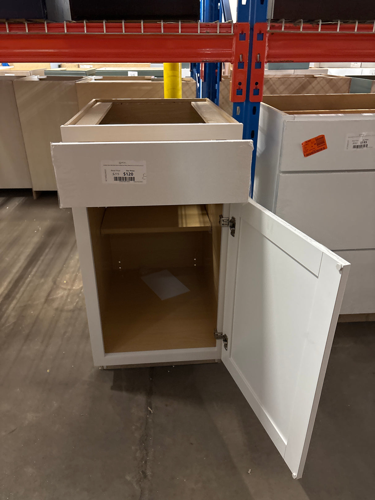 Westfield Feather White Shaker Stock Assembled Base Kitchen Cabinet (18 in. W x 23.75 in. D x 35 in. H)