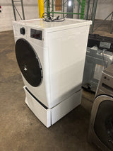 LG 7.4 cu. ft. ELECTRIC Dryer with TurboSteam and Built-In Intelligence