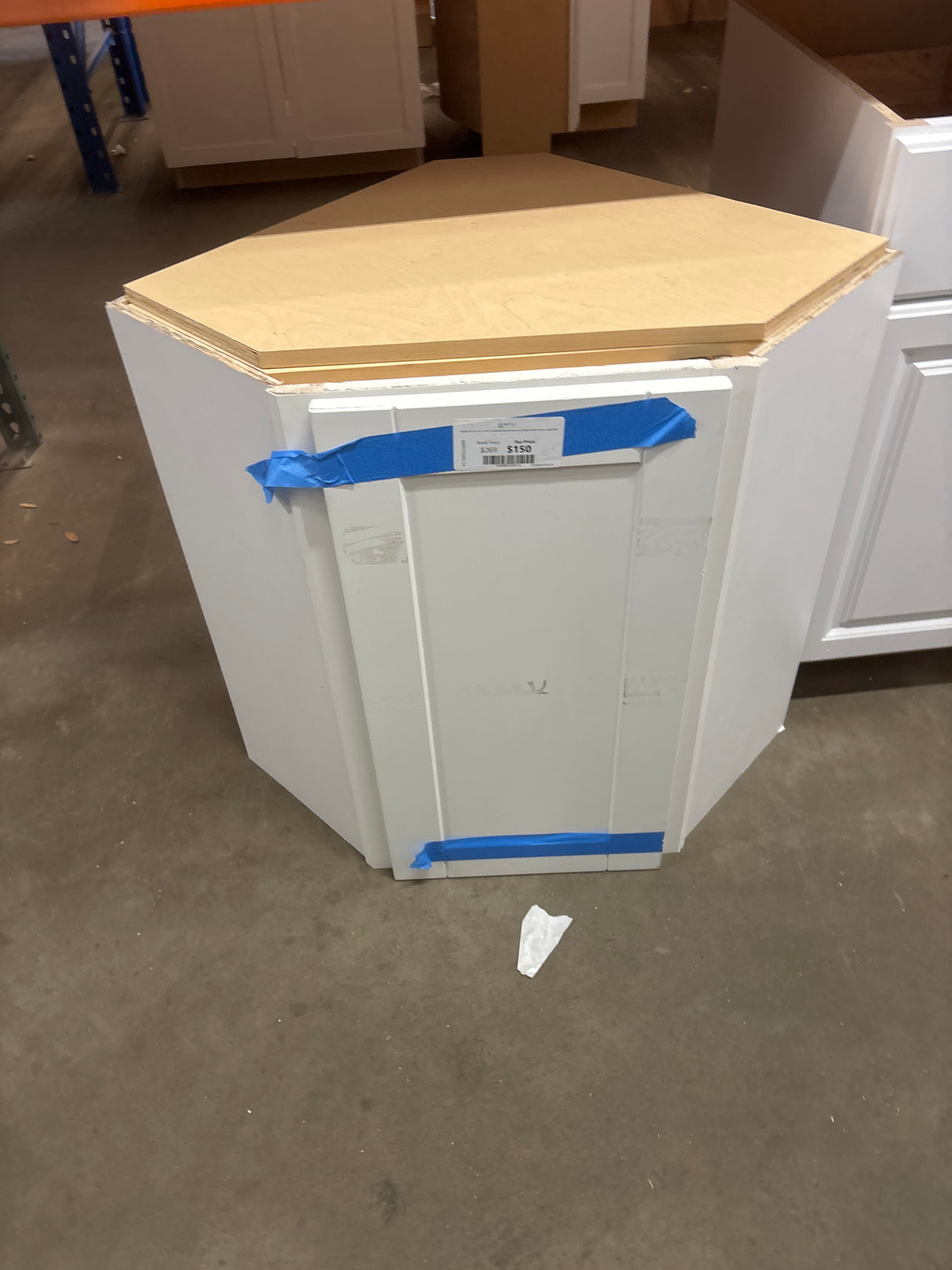 Arlington 24 in. W. x 12 in. D x 30 in. H Assembled Plywood Stocked Corner Diagonal Kitchen Cabinet in Vesper White