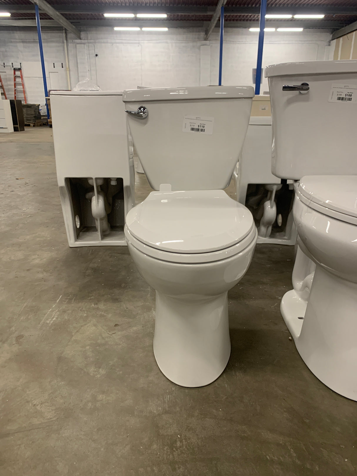 Cadet 3 FloWise Right Height 2-Piece 1.28 GPF Single Flush Elongated Toilet in White with Slow Close Seat