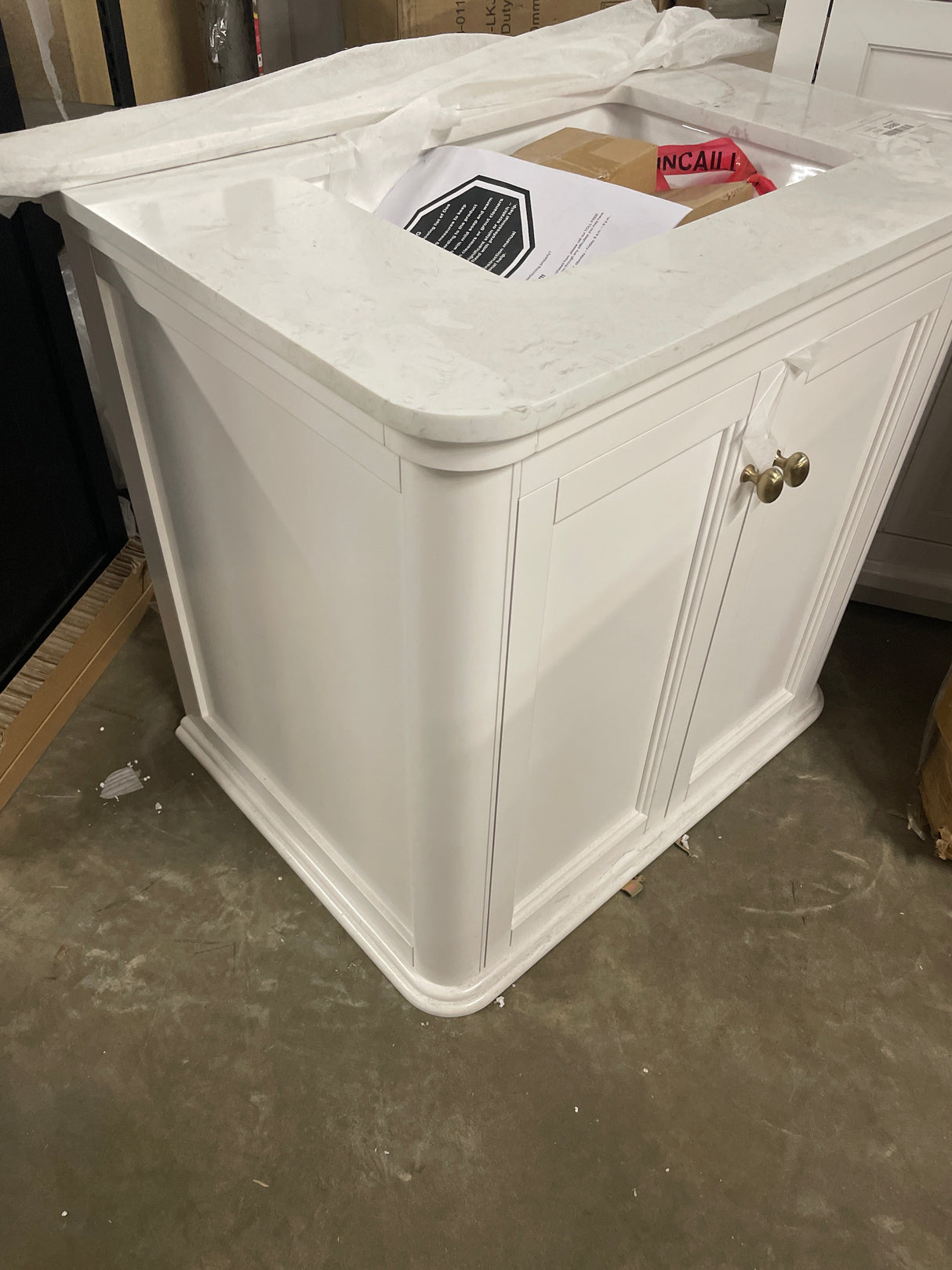 Cliveden 30 in. Single Sink Freestanding Bathroom Vanity in Cameo White with Volakas Engineered Stone Top (Assembled)