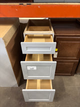 Designer Series Melvern 15 in. W x 24 in. D x 34.5 in. H Assembled Shaker 3-Drawer Base Cabinet in Heron Gray