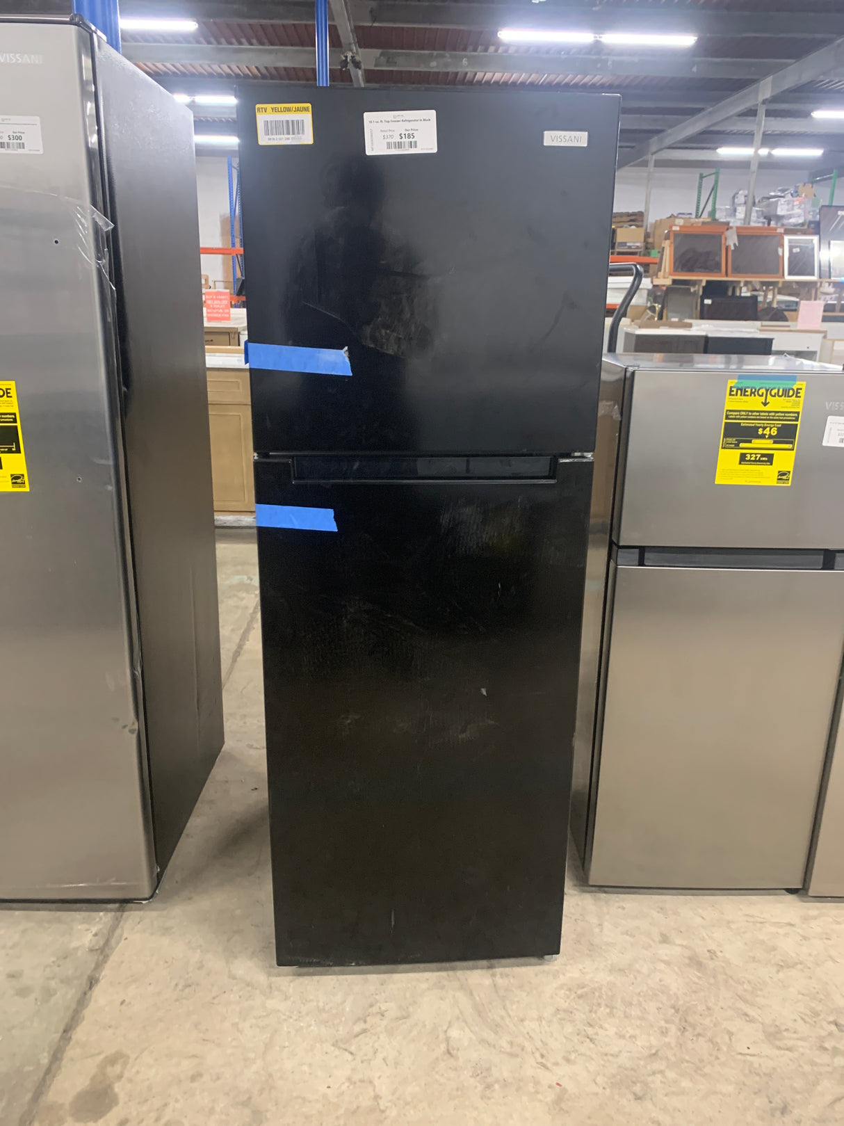 10.1 cu. ft. Top Freezer Refrigerator in Black