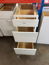 Westfield 18 in. W x 23.75 in. D x 35 in. H Shaker Stock Drawer Base Kitchen Cabinet in Feather White