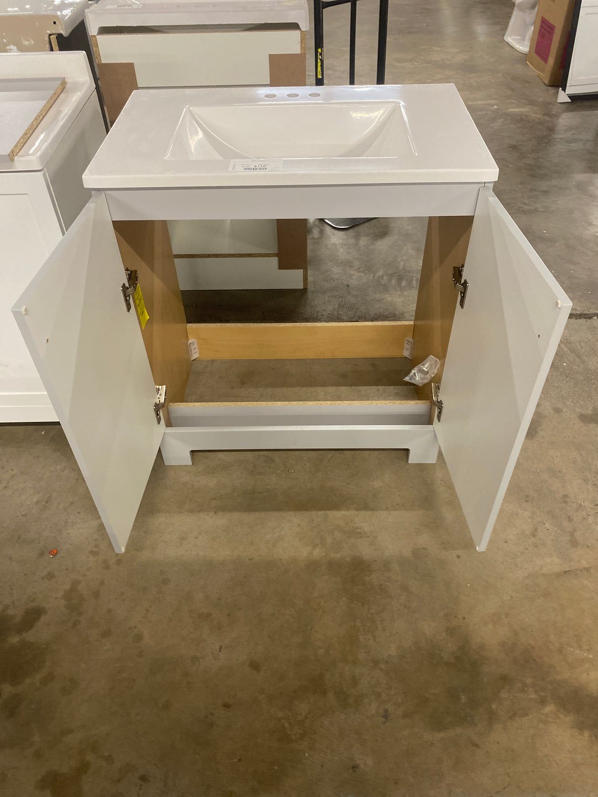 30 in. W x 19 in. D x 33 in. H Single Sink Freestanding Bath Vanity in Pearl Gray with White Cultured Marble Top