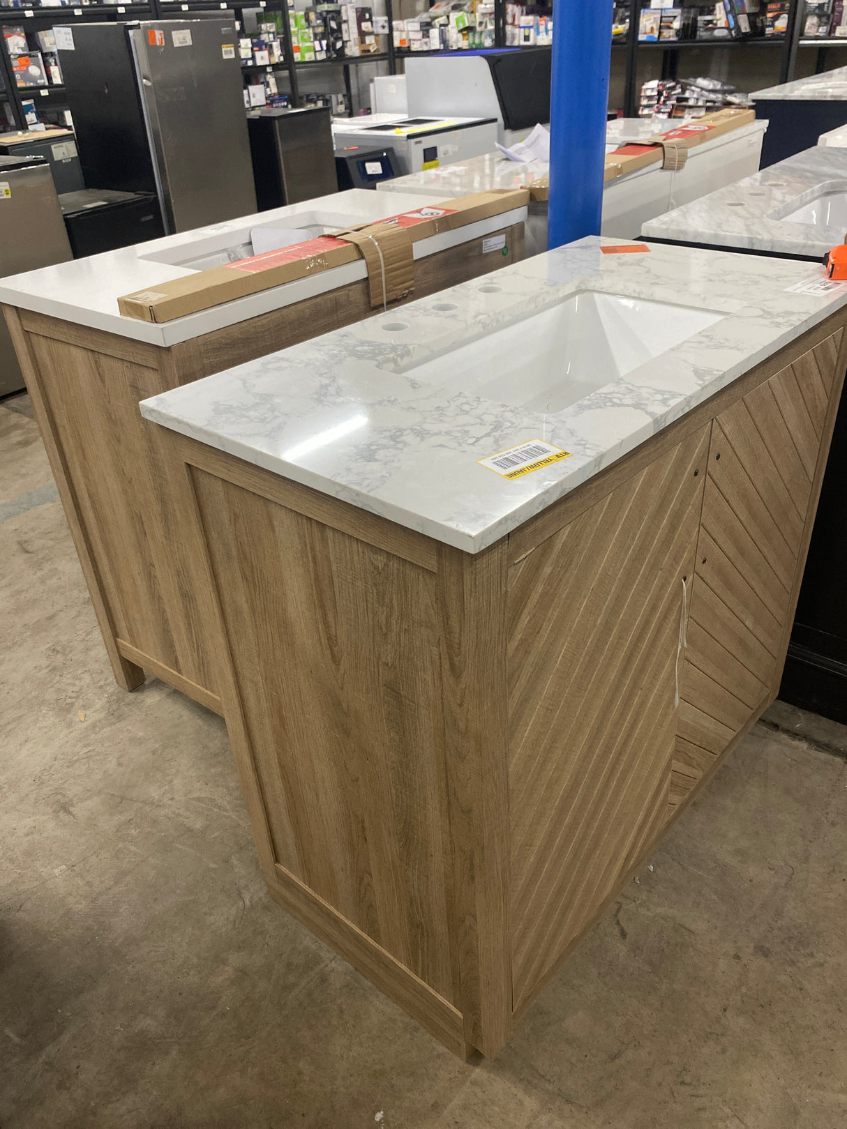 Huckleberry 36 in. W x 19 in. D x 34.5 in. H Bath Vanity in Natural Oak with White Cultured Marble Top