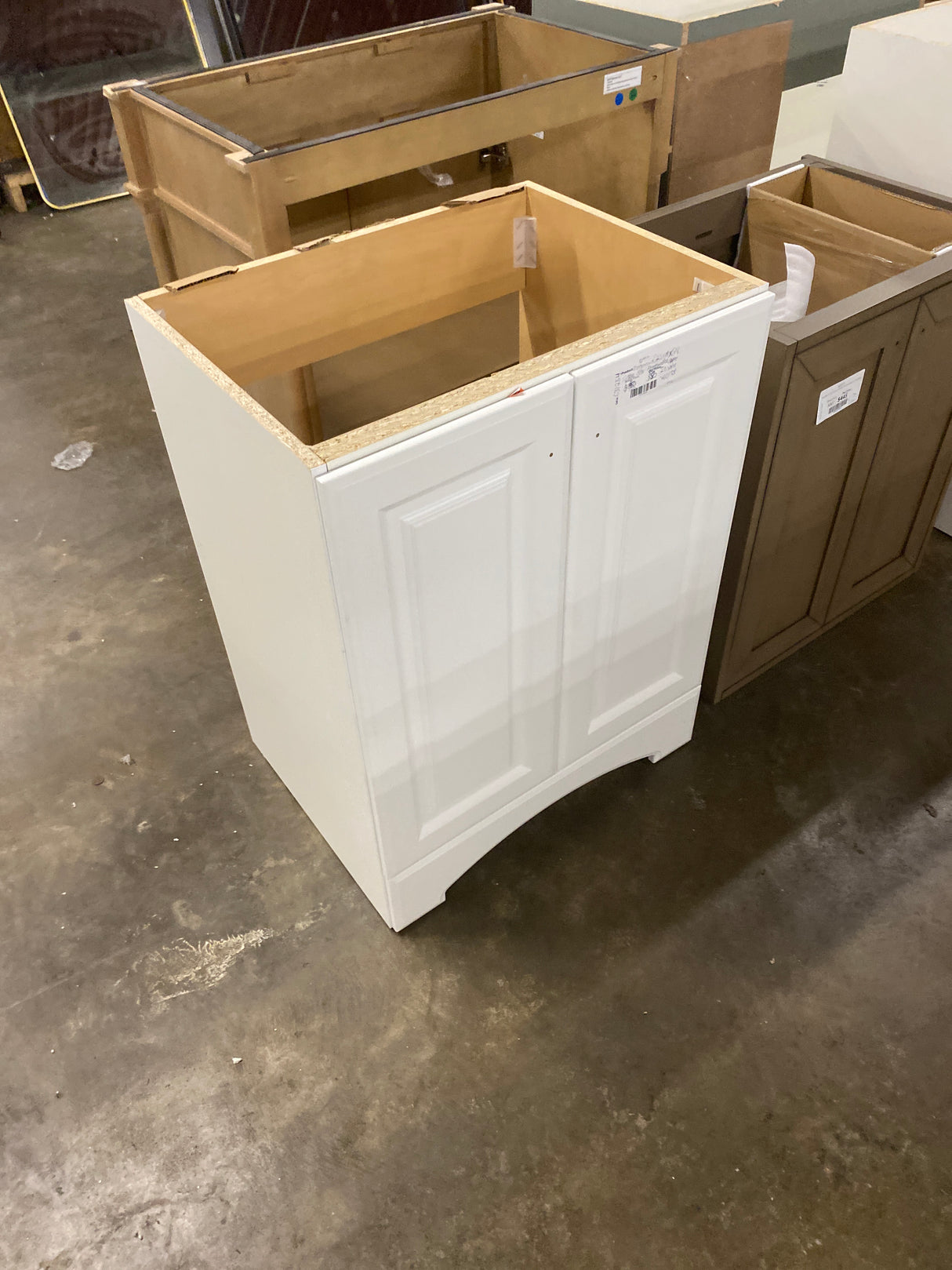 Everdean 25 in. W x 19 in. D x 34 in. H Single Sink Freestanding Bath Vanity in White without Top