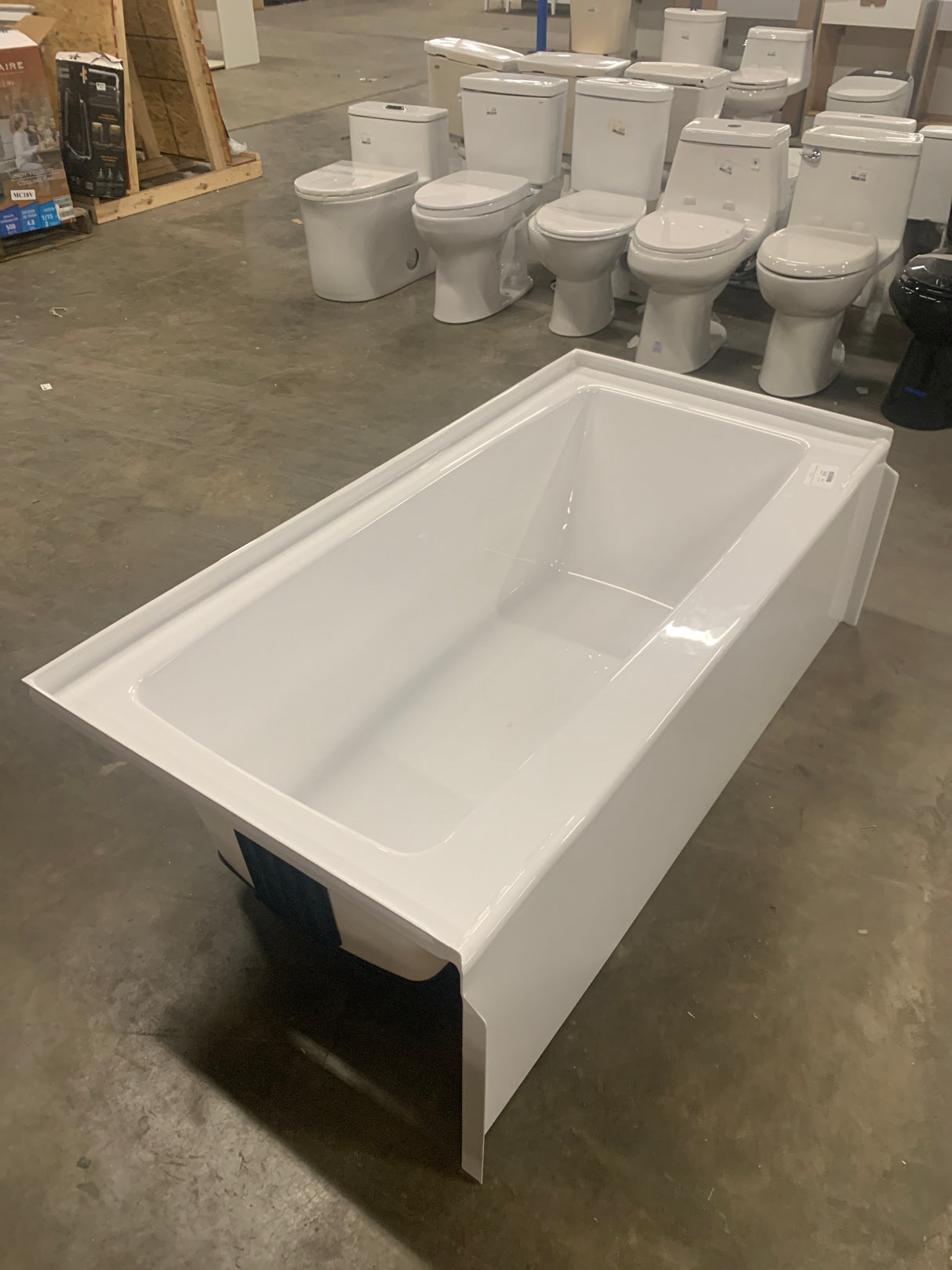 Classic 500 60 in. Left Drain Rectangular Alcove Bathtub in High Gloss White