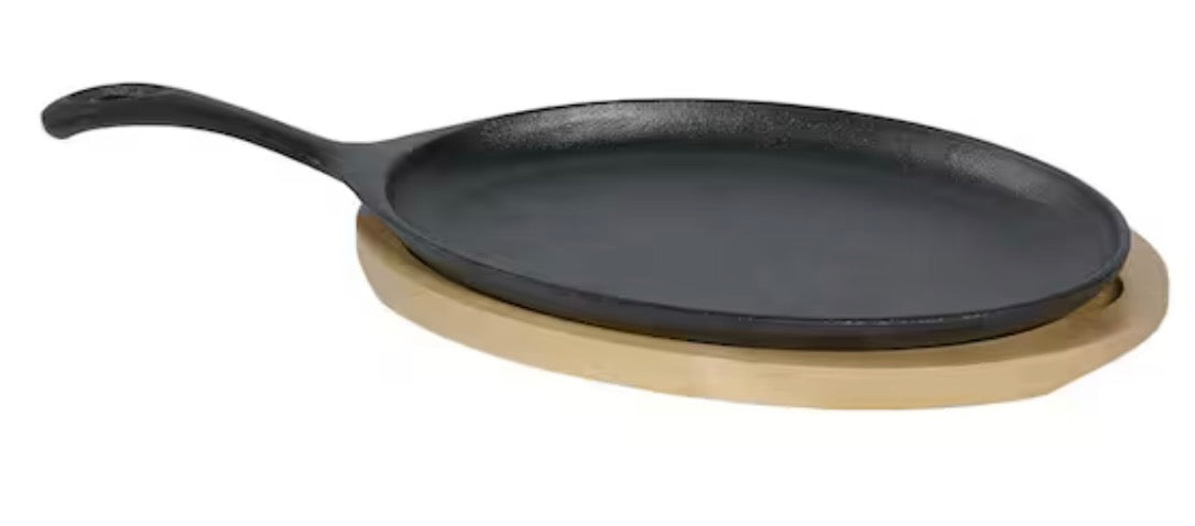 9.5 in. Cast Iron Skillet in Black