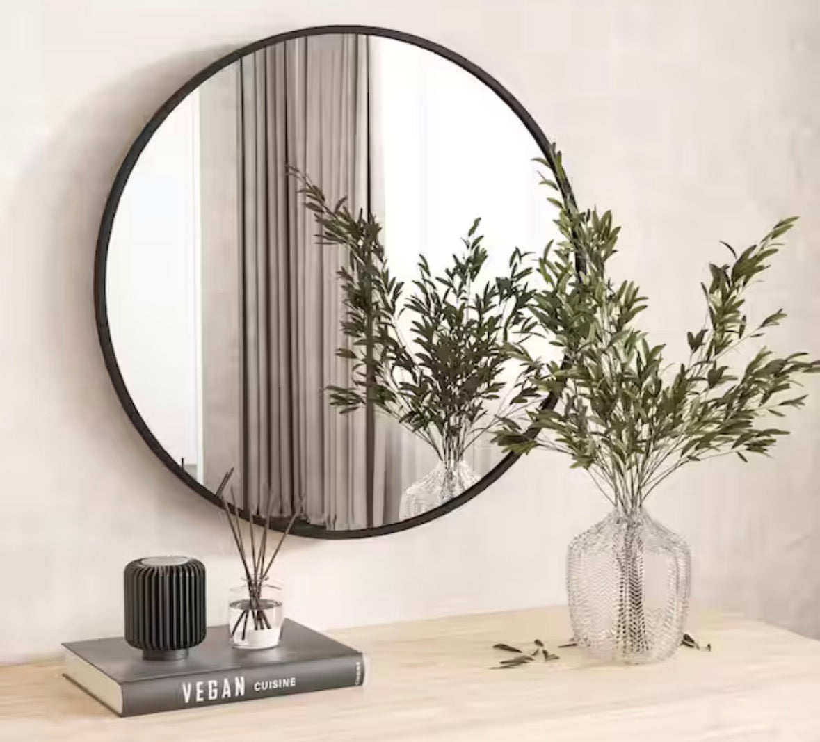 20 in. W x 20 in. H Round Aluminum Alloy Framed Black Wall Mirror