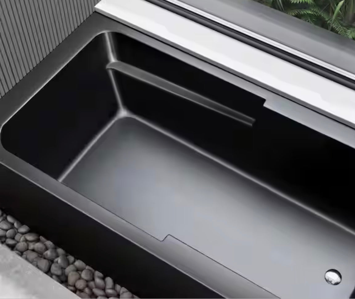 Voltaire 60 in. Acrylic Right Drain Rectangular Alcove Bathtub in Matte Black