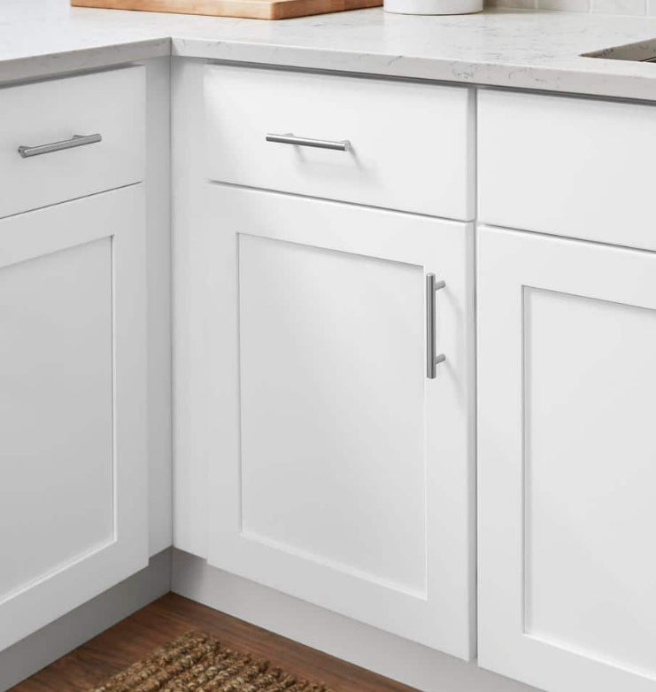 Avondale Shaker Alpine White Ready to Assemble Plywood 21 in Base Kitchen Cabinet (21 in W x 24 in D x 34.5 in H)