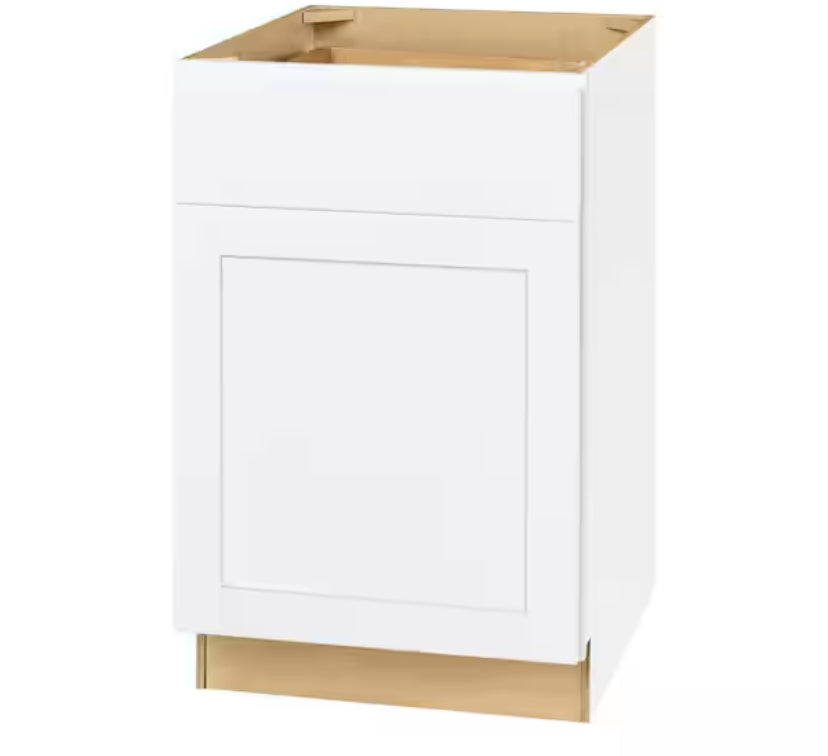 Avondale Shaker Alpine White Ready to Assemble Plywood 21 in Base Kitchen Cabinet (21 in W x 24 in D x 34.5 in H)