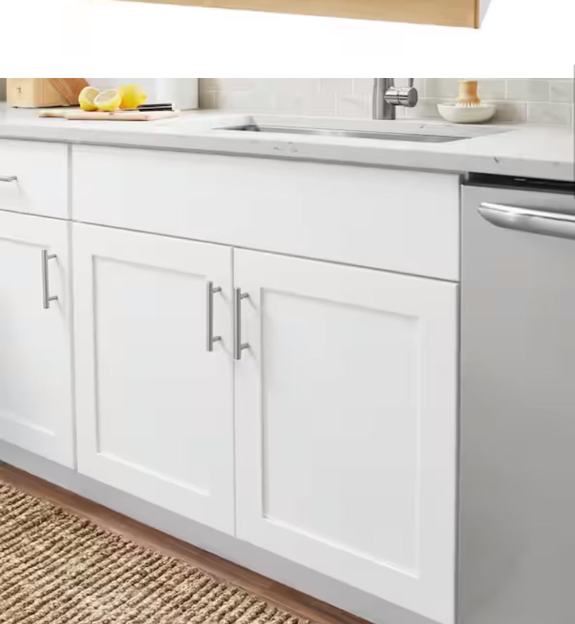 Avondale 33 in. W x 24 in. D x 34.5 in. H Ready to Assemble Plywood Shaker Sink Base Kitchen Cabinet in Alpine White